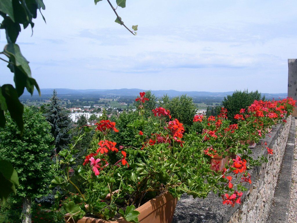 Hotel Les Ursulines Отён Экстерьер фото